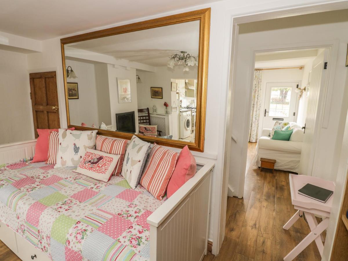 April Cottage Broadway  Esterno foto