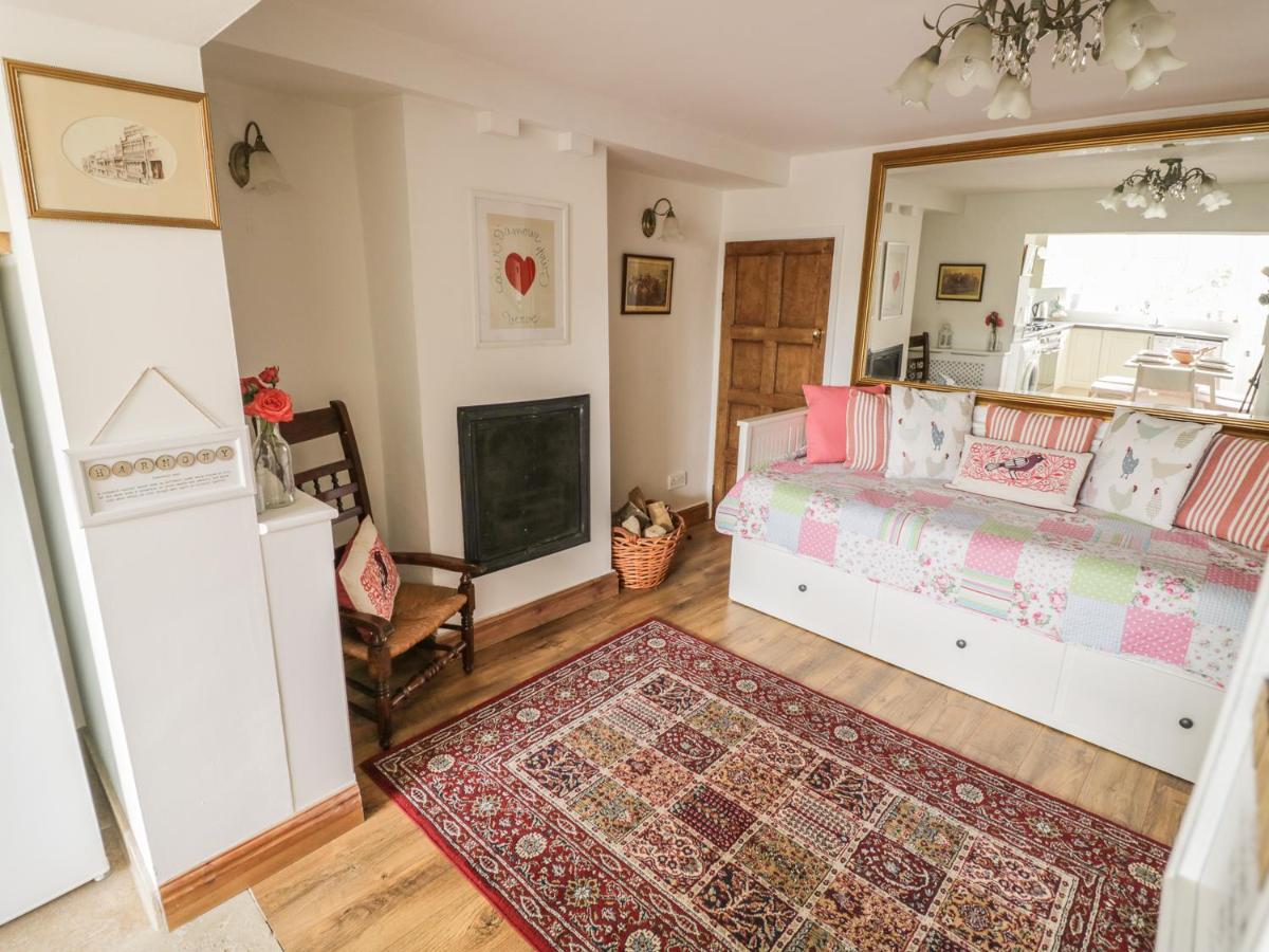 April Cottage Broadway  Esterno foto