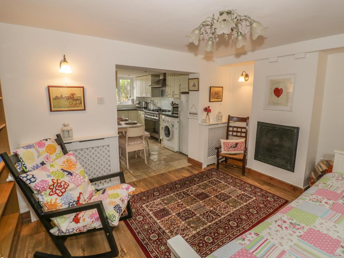 April Cottage Broadway  Esterno foto