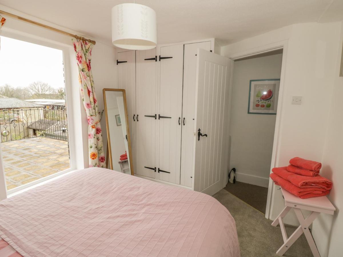 April Cottage Broadway  Esterno foto